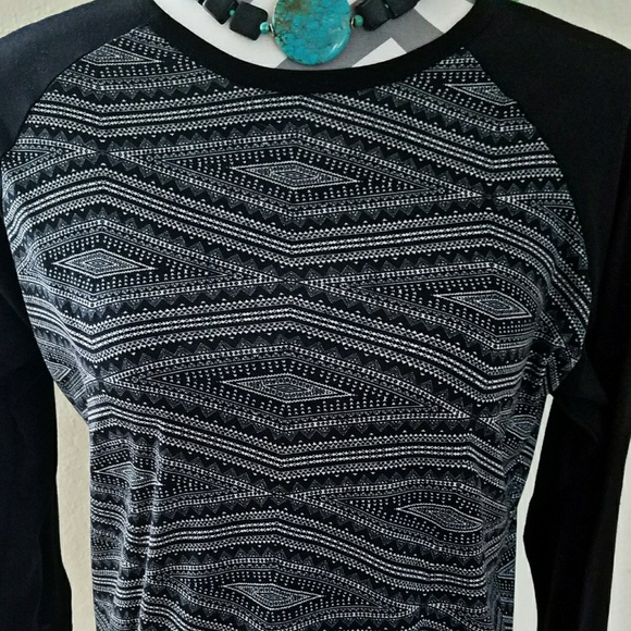 LuLaRoe Black and White Geometric Randy - Picture 3 of 5